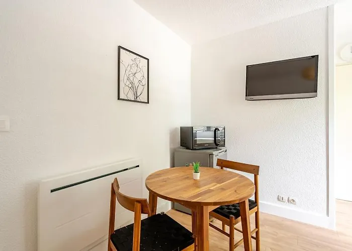 Apartament Elie, Gare, Polygone Scientifique